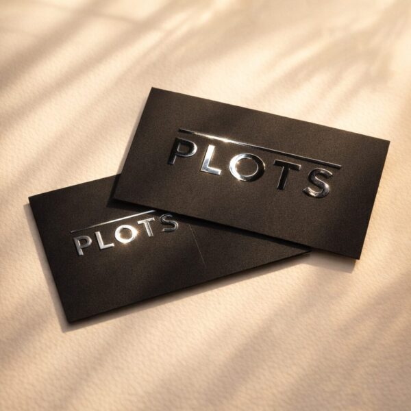 Spot UV business cards with shiny UV finish